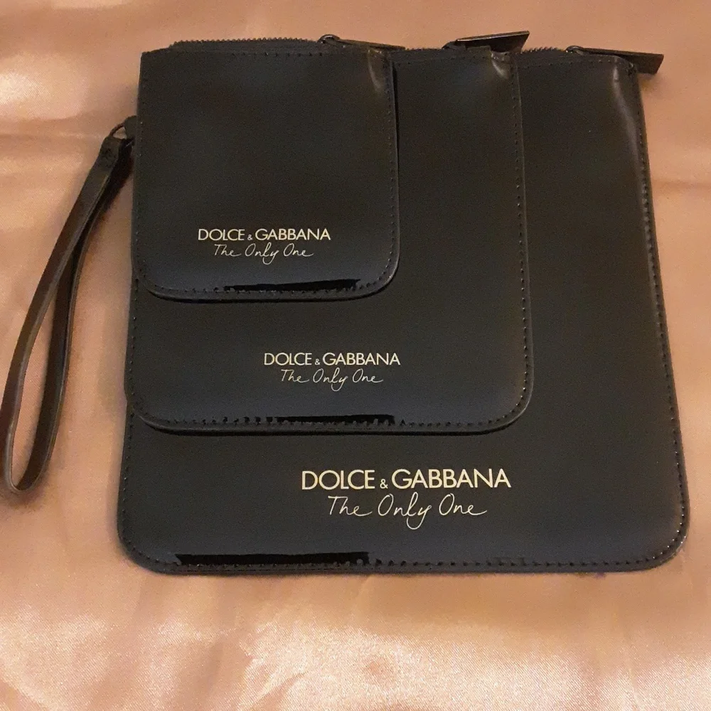 Dolce & Gabbana The One Black Patent Wristlet Set